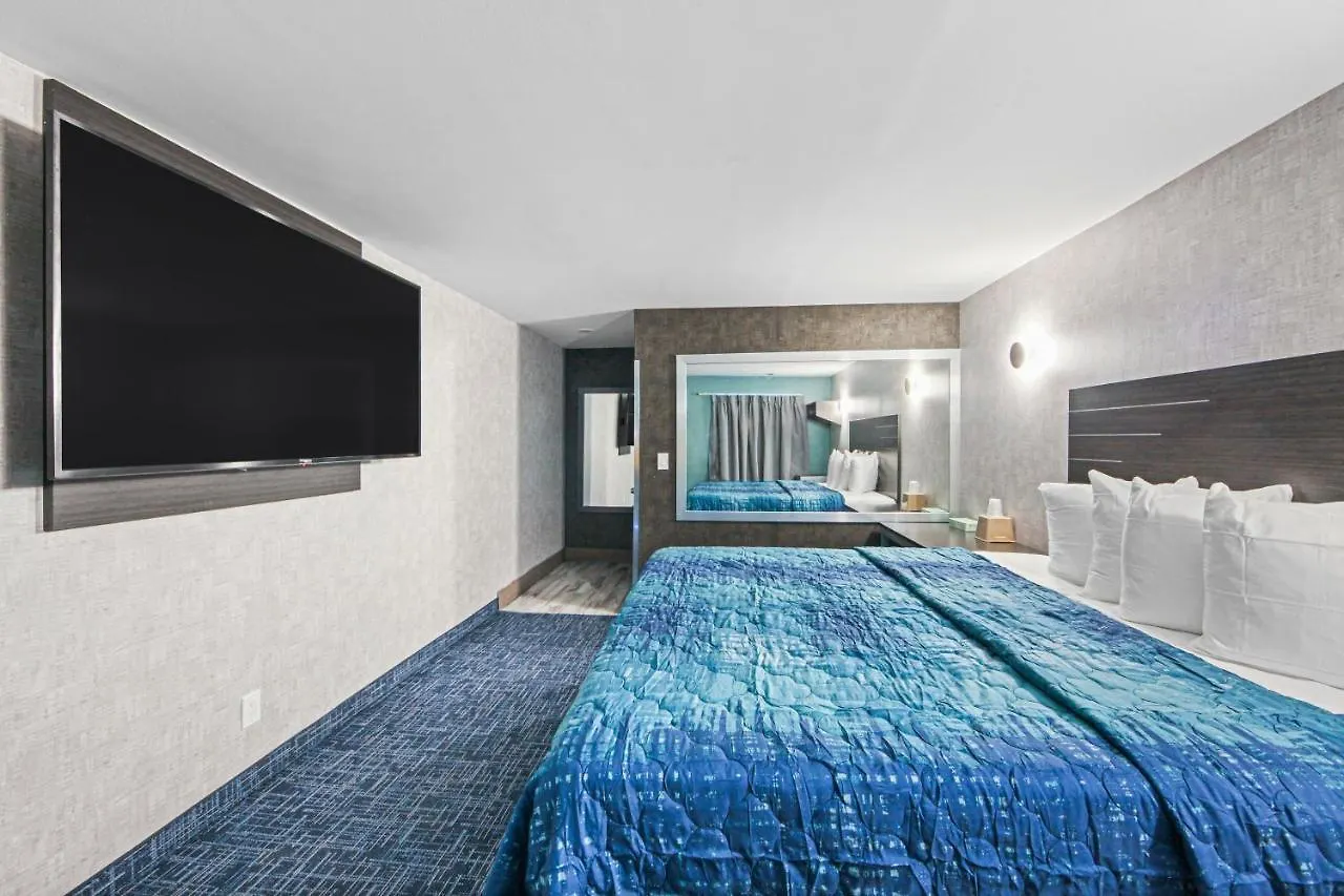 Hotel Opus Bronx Near Bay Plaza Mall ニューヨーク